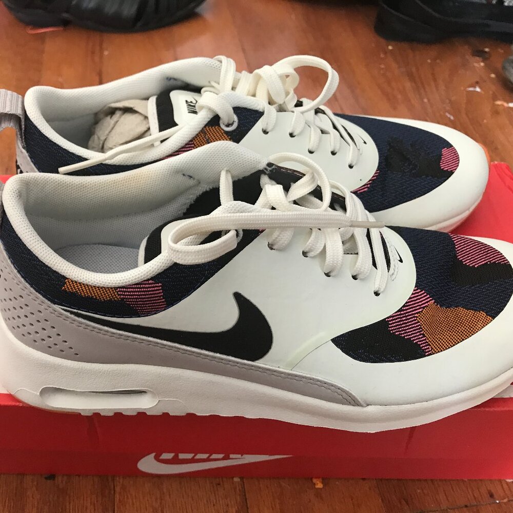 Brand new Nike sneakers